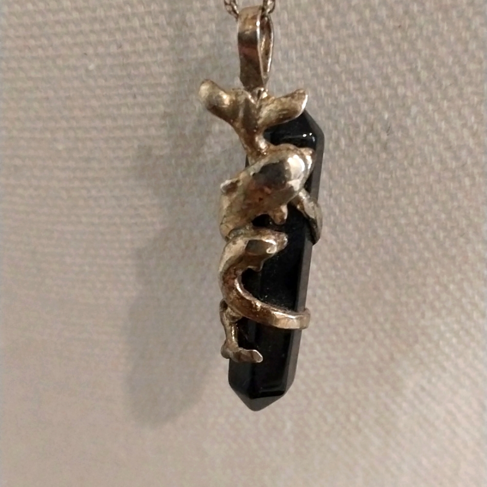 925 dolphin and onyx necklace EUC! Long (30")